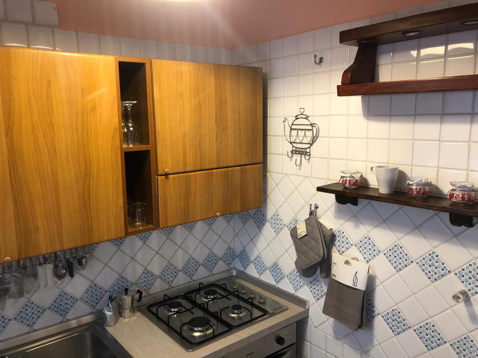 Chloe'S Apartment Ачиреале Экстерьер фото